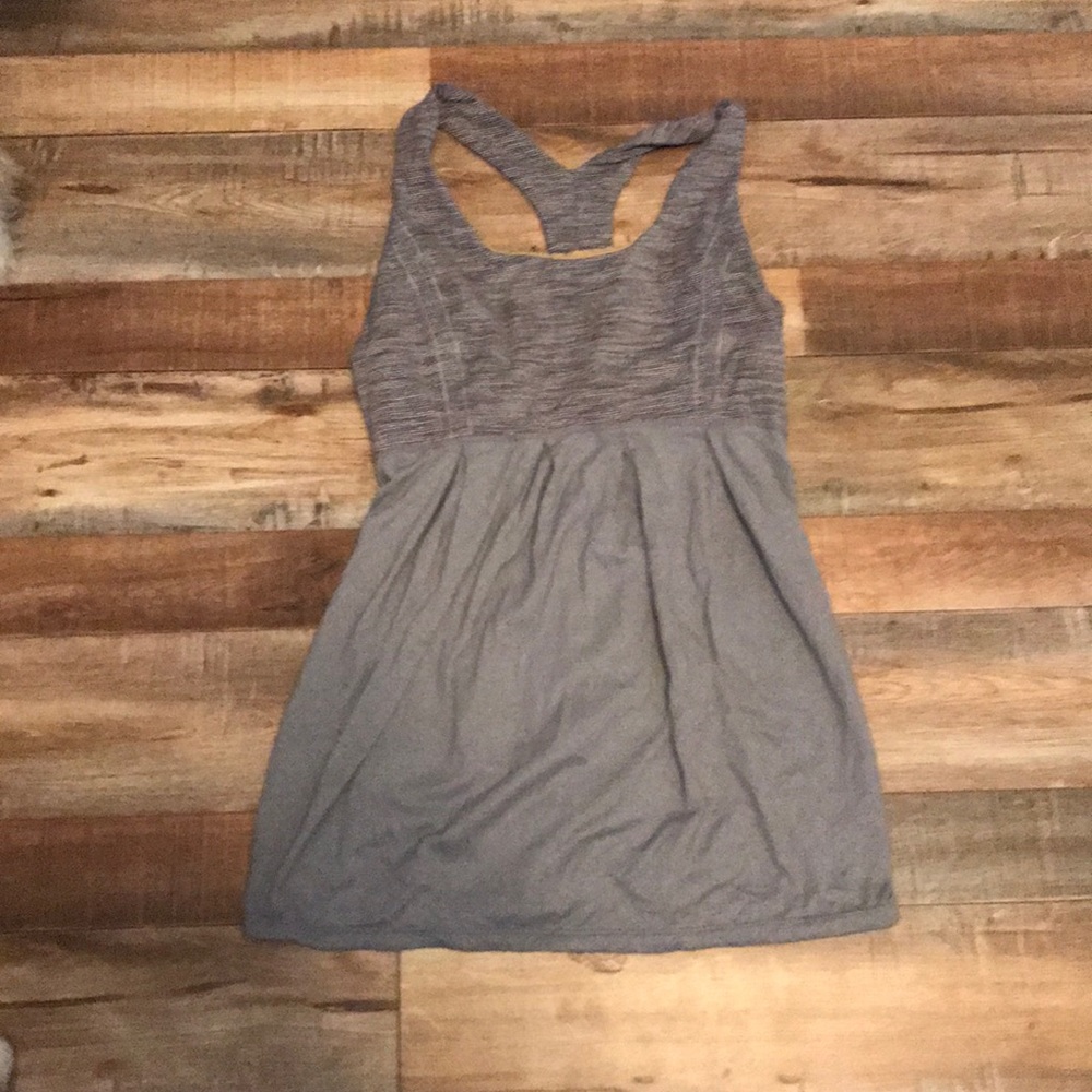 Lululemon tank